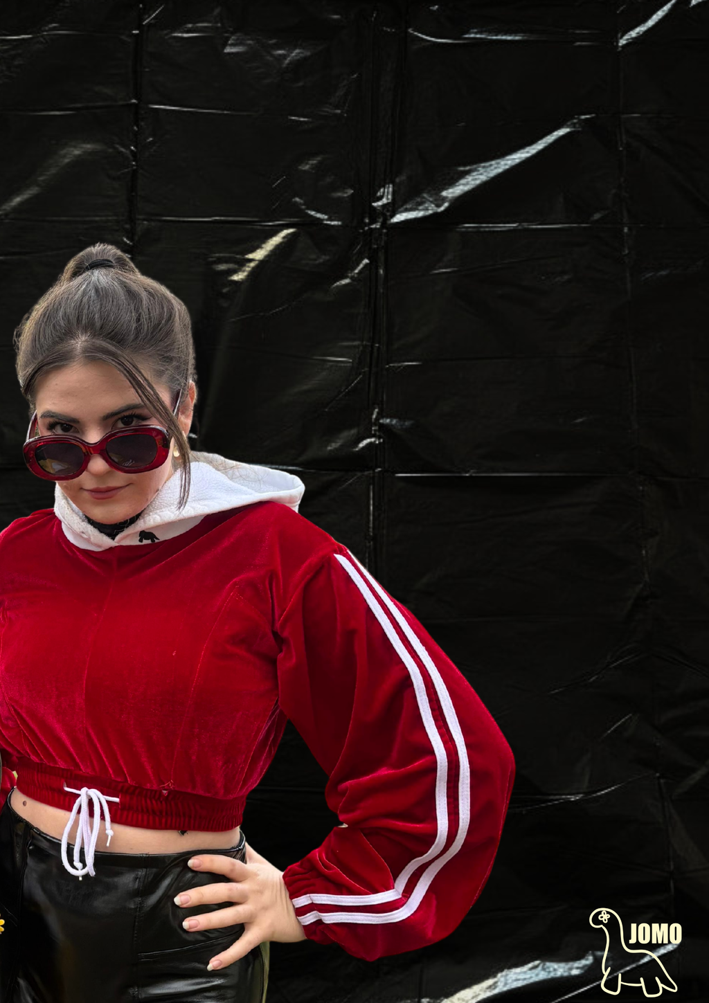 'THE ROYAL' Cropped Hoodie