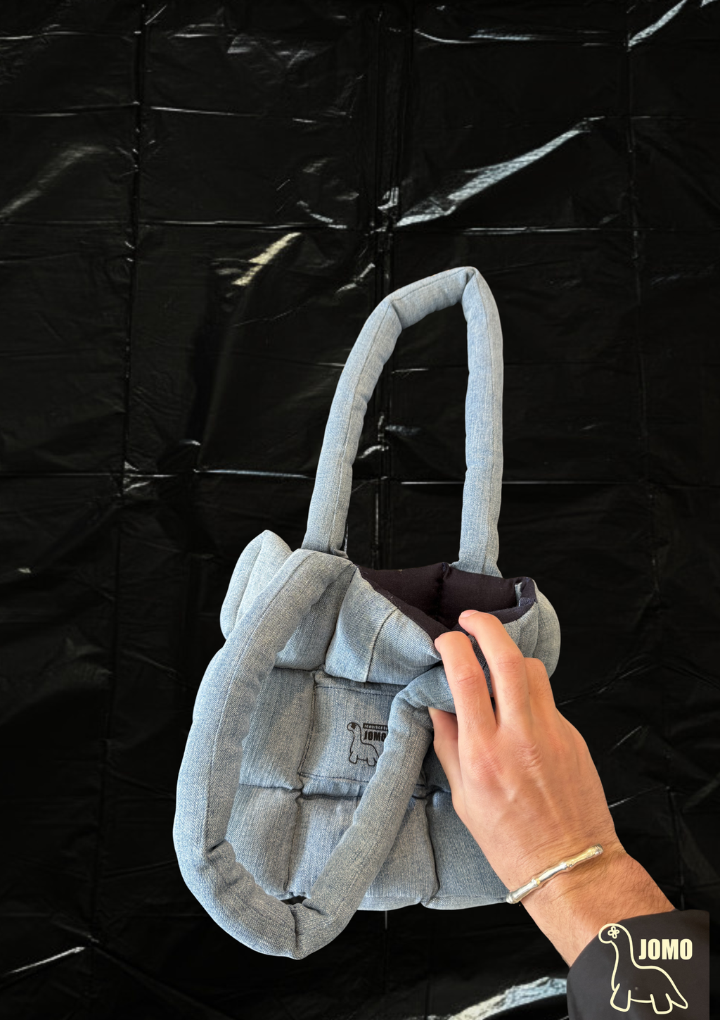 The MINI REMIX PUFFER BAG Pale Denim | Black Interior