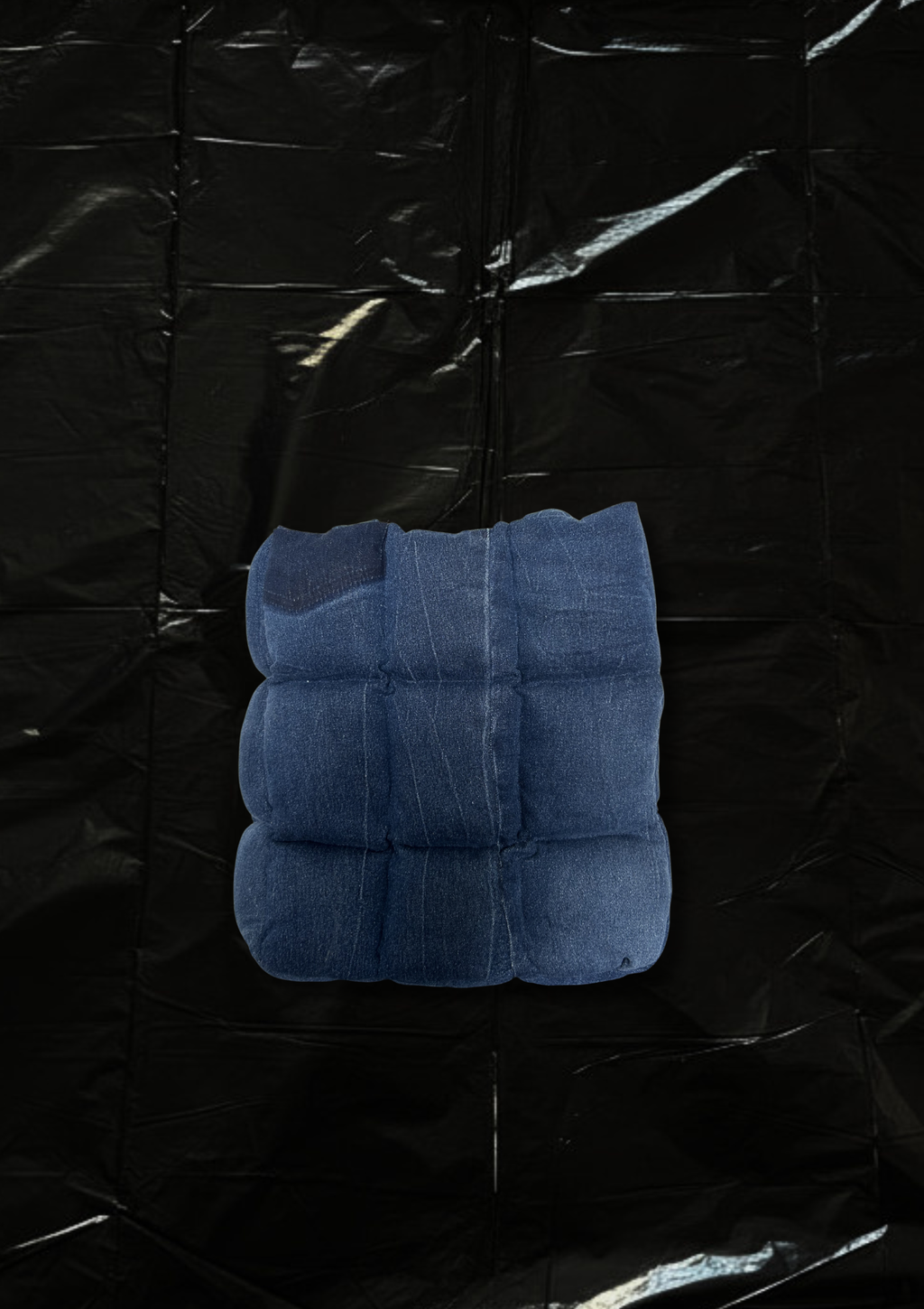The Mini Remix Puffer True Blue | Black Interior